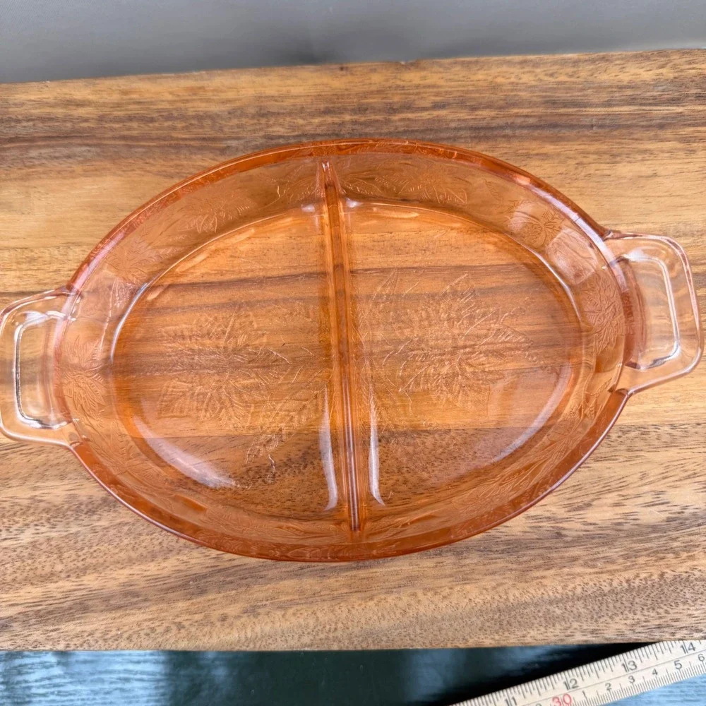 Jeannette Glass Pink Depression Glass Poinsettia Divided Relish Dish Oval Handle